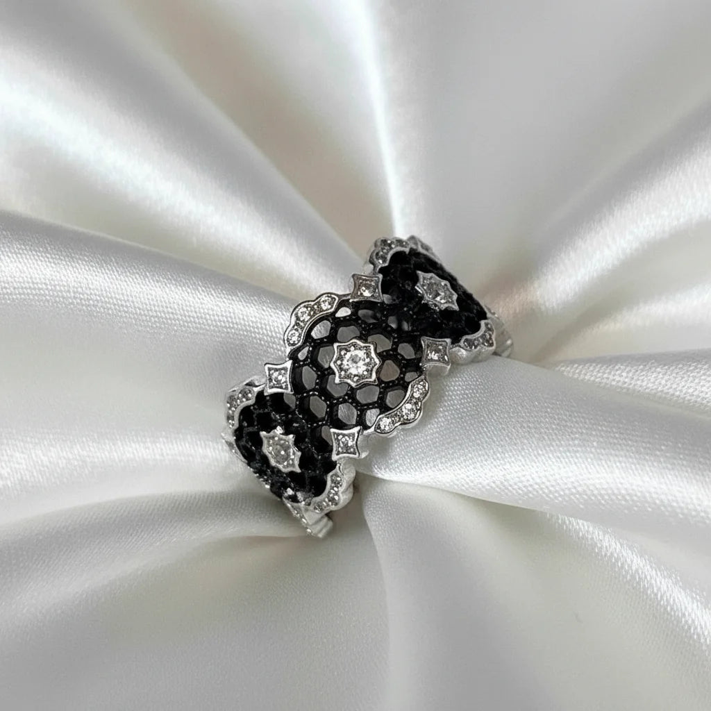 Lénore Sterling Silver Ring