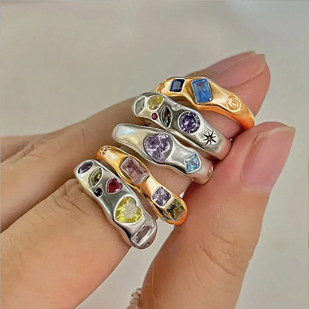 Bezel-Set Zircon Stones Ring - 18k Gold