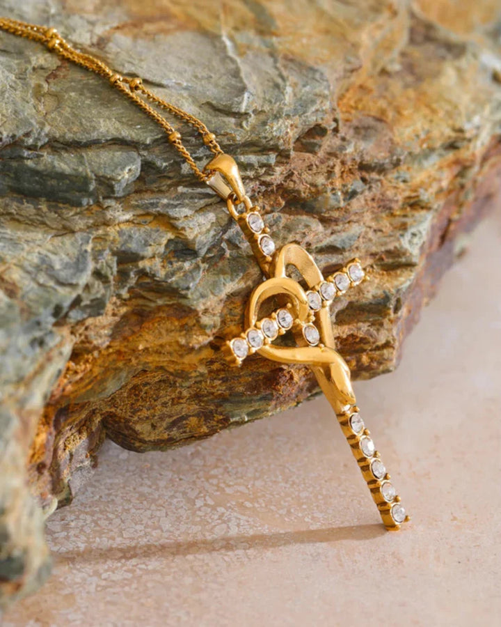 Faith Necklace with Cross and Studded Heart (18K Gold Plated)