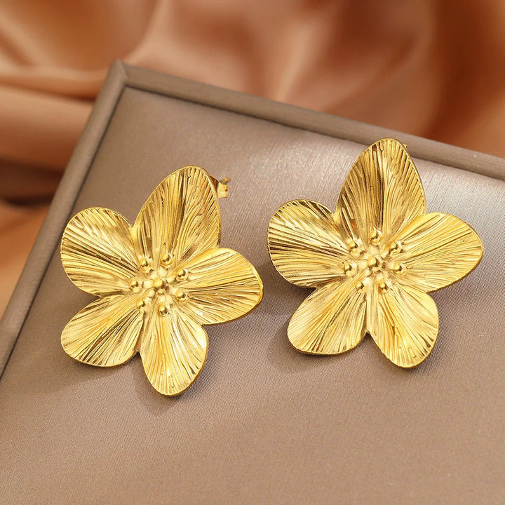 Miranda Grand Petal Earrings