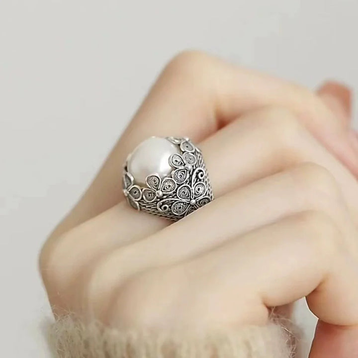 Vintage Pearl Beauty Ring