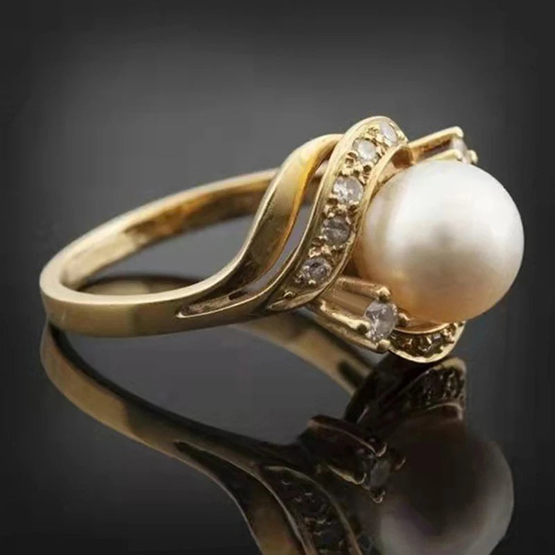 Delicate Pearl Crystal Ring