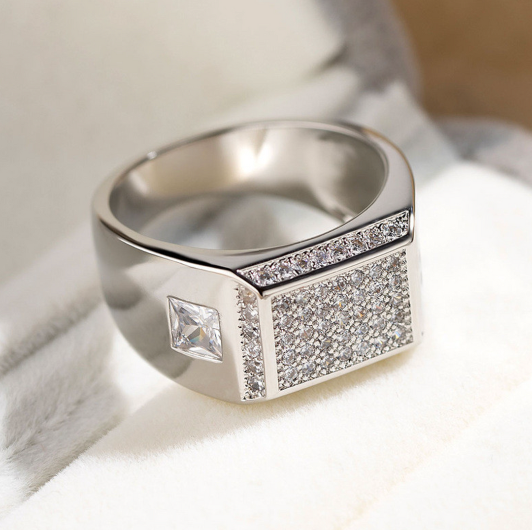 Men Gorgeous Eternity Ring