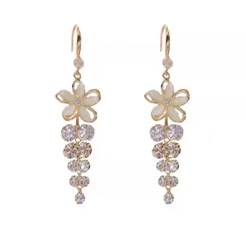 Maravelle Ceremony Bloom Earrings