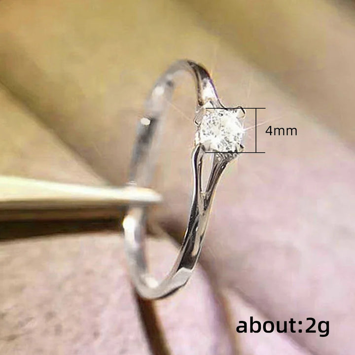 Aurelia Solitaire Ring