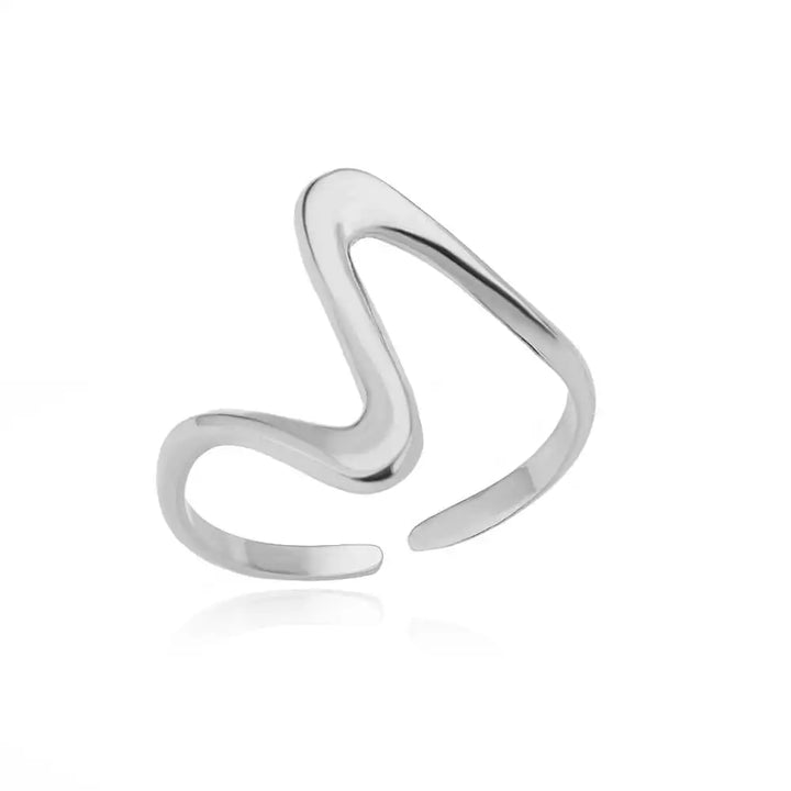Serenita Sleek Contour Gold Ring