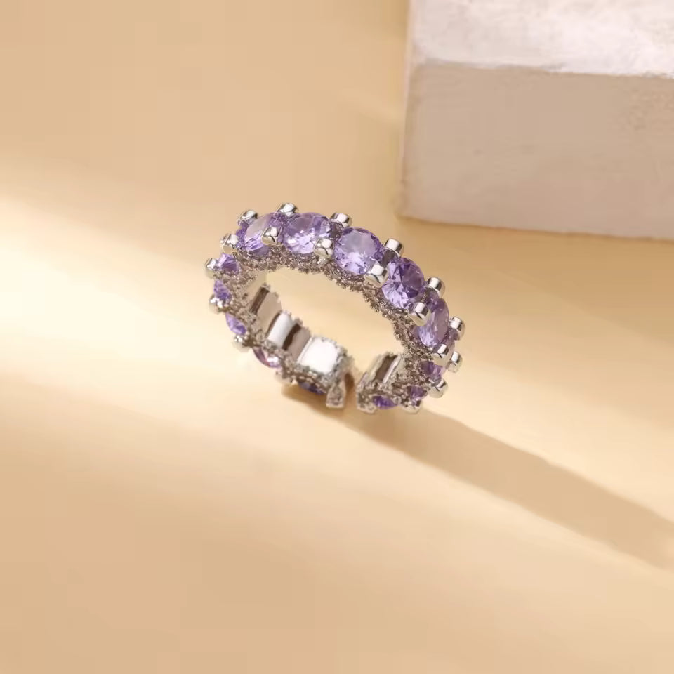 Kiara | Elegant Crystal Halo Ring