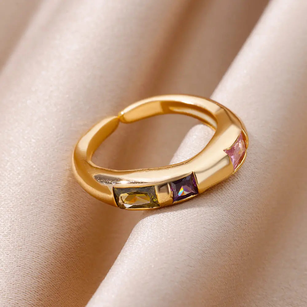 Bezel-Set Zircon Stones Ring - 18k Gold