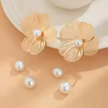 Lunessa Elegant Petal Fall Earrings