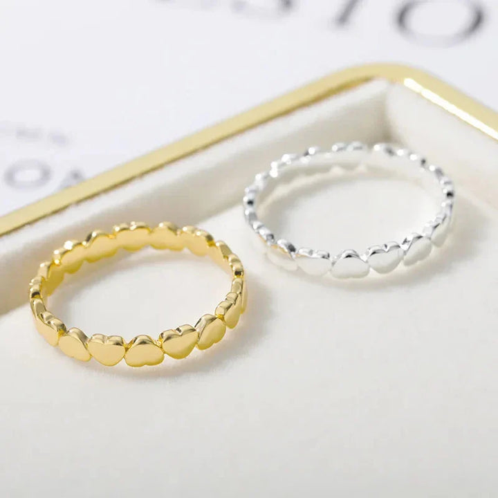 Aurelia Classic Heart Band Ring