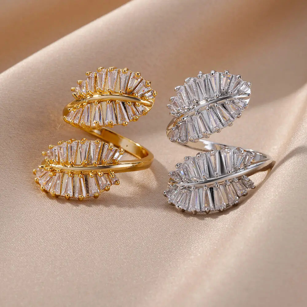 Grace | Elegant Infinity Crystal Ring