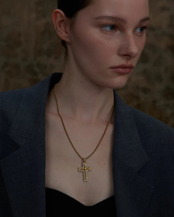 Cross Necklace with Zirconia Crystals (Gold Plated)