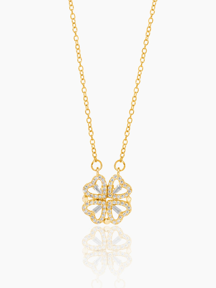 Shiny Clover Necklace