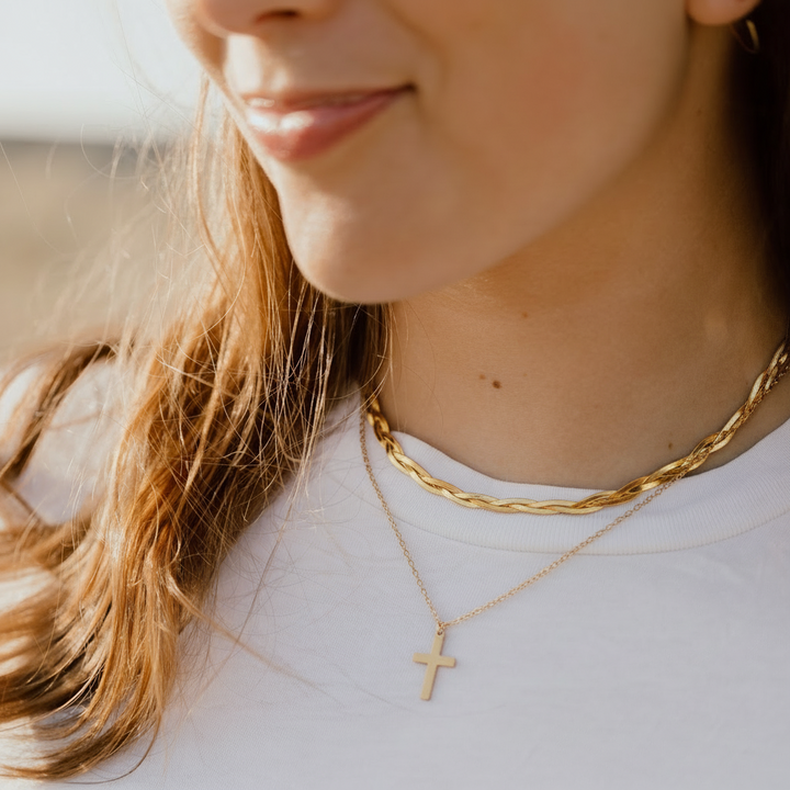 Classic Cross Necklace in 18K Gold-Plated Stainless Steel