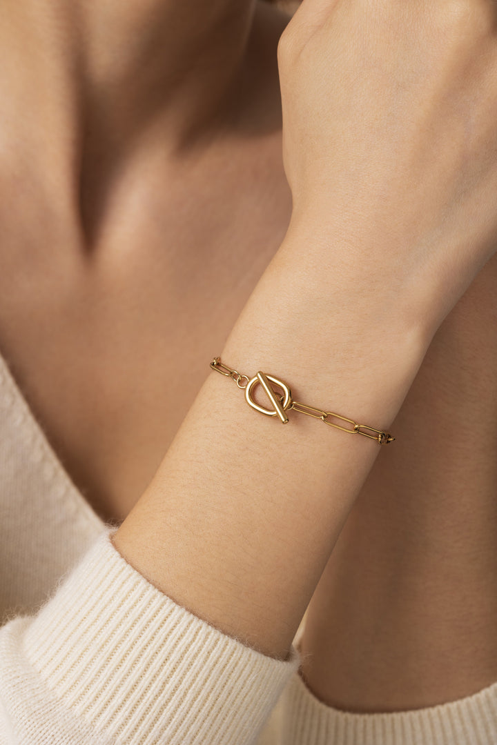 Toggle Clasp Paperclip Chain Bracelet
