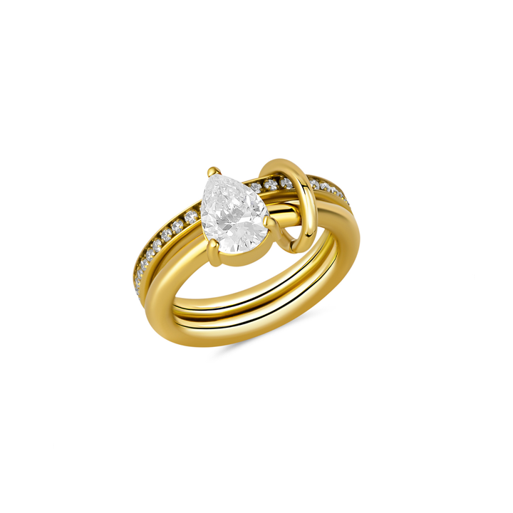 Evelyn | Elegant Twisted Band Ring