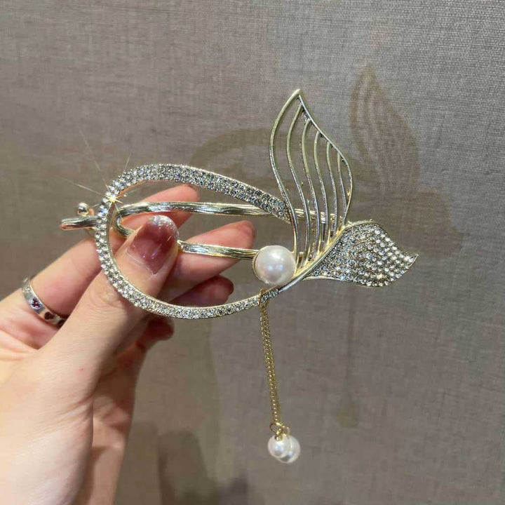 Coral Reef Pearl Hair Clip