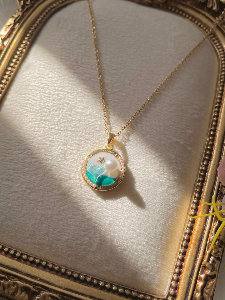 Aqueria Mermaid Tail Necklace