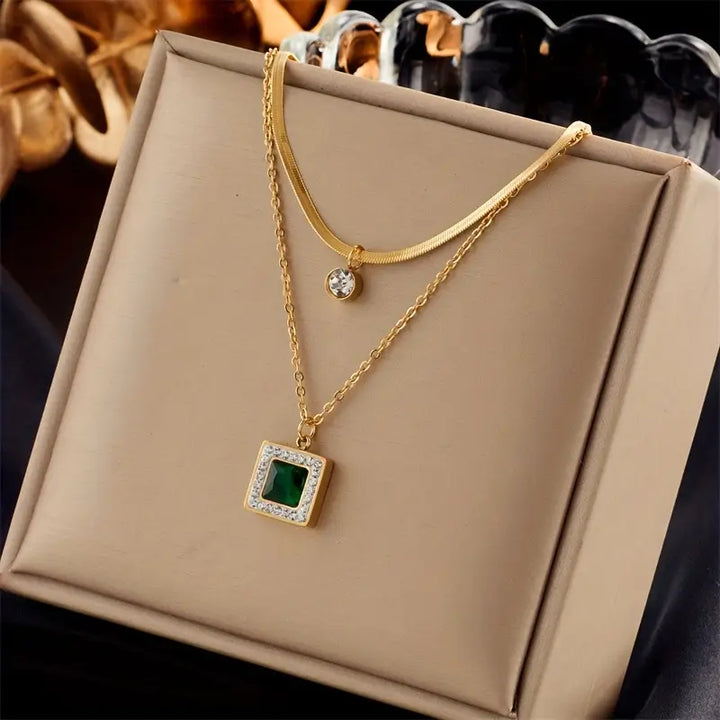 Cäcilie | Necklace | Emerald