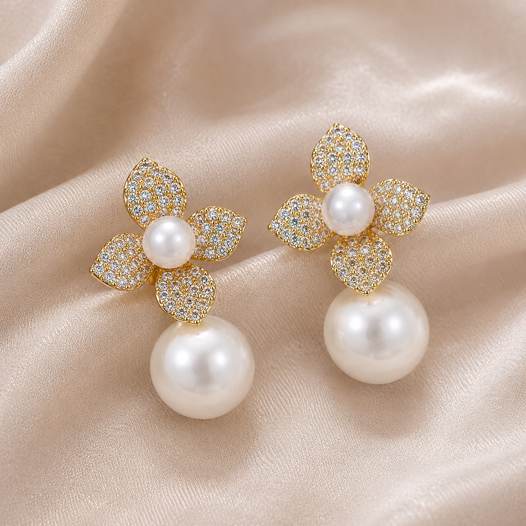 Juliette | Pearl Flower Earrings