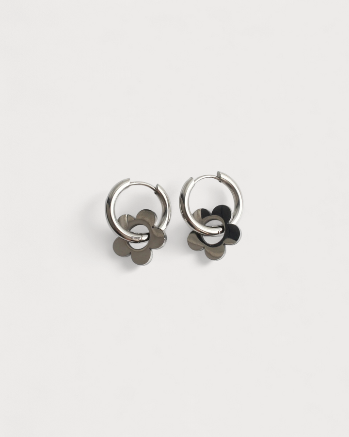 Beautiful Flower - Earrings - Stainless Steel