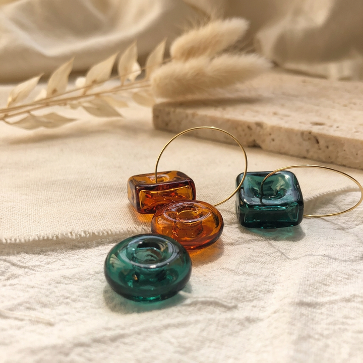 Crystal Clear Lucite Hoop Earrings [Caramel]