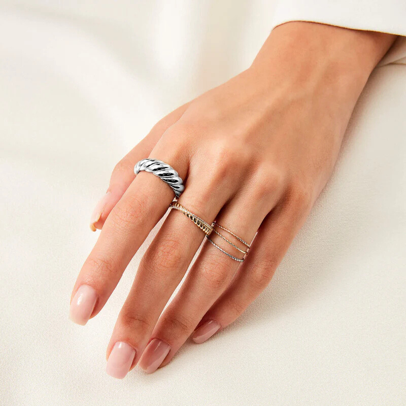 Croissant Ring