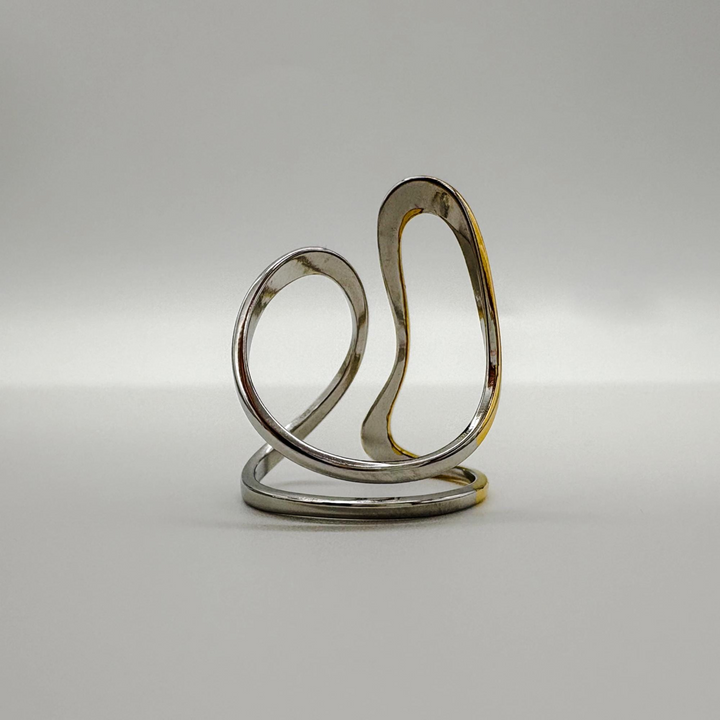 Two Tone Wavy Ring
