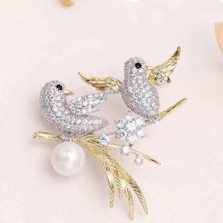 Enchanted Lovebirds Brooch
