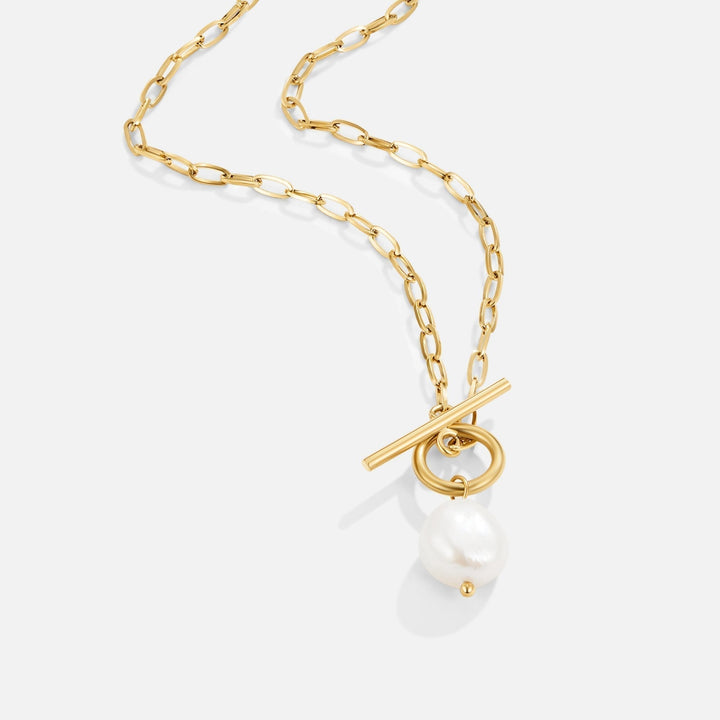 Elegant Gold Freshwater Pearl Necklace