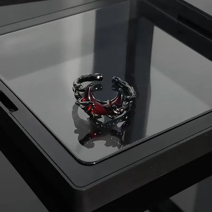 Crimson Horn Ring