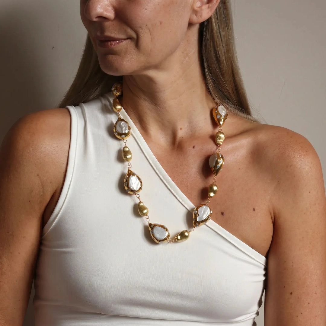 FluxFlicker Pearl Teardrop Necklace