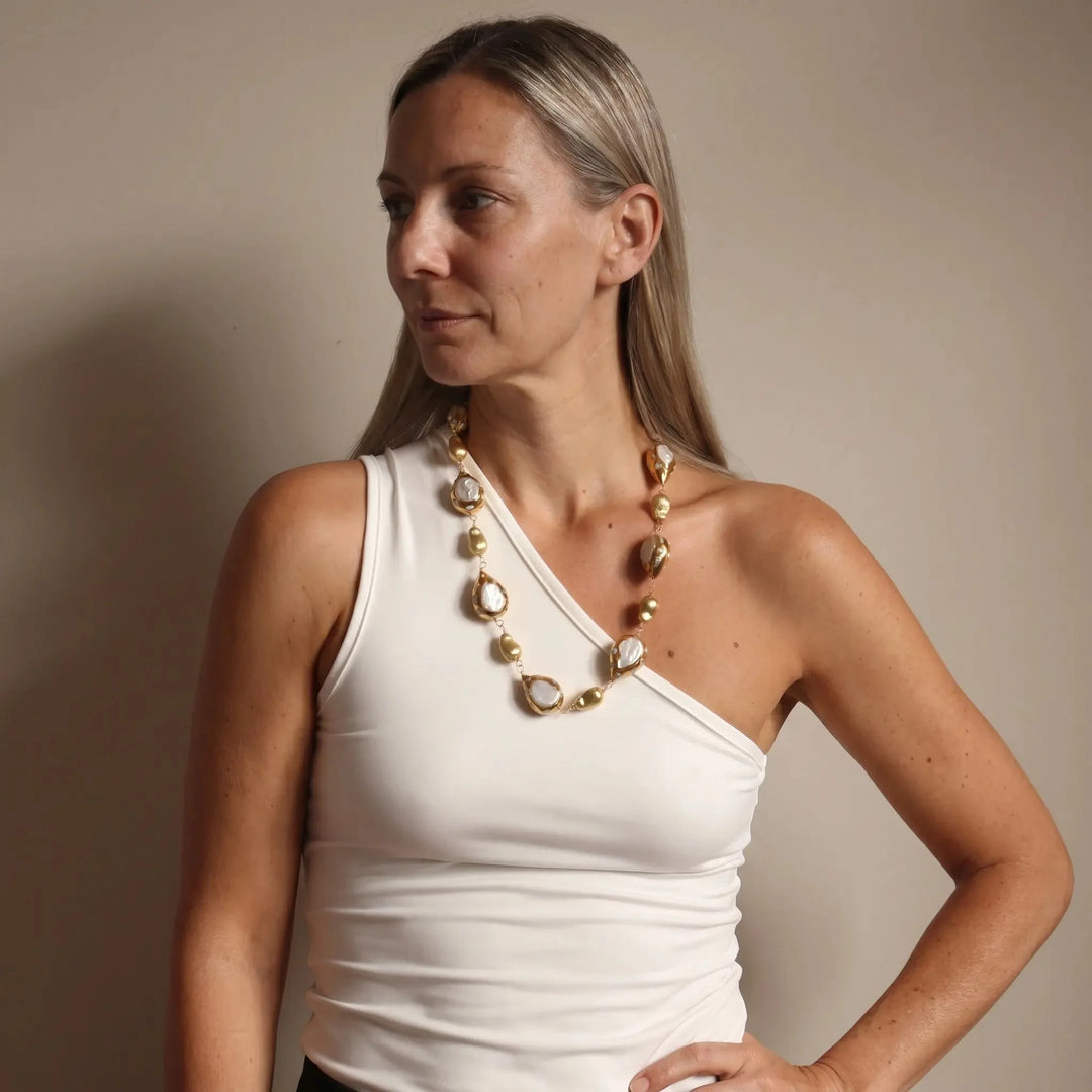 FluxFlicker Pearl Teardrop Necklace