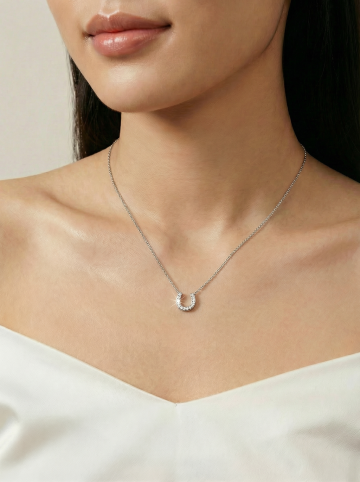 Junie Lucky Horseshoe Necklace
