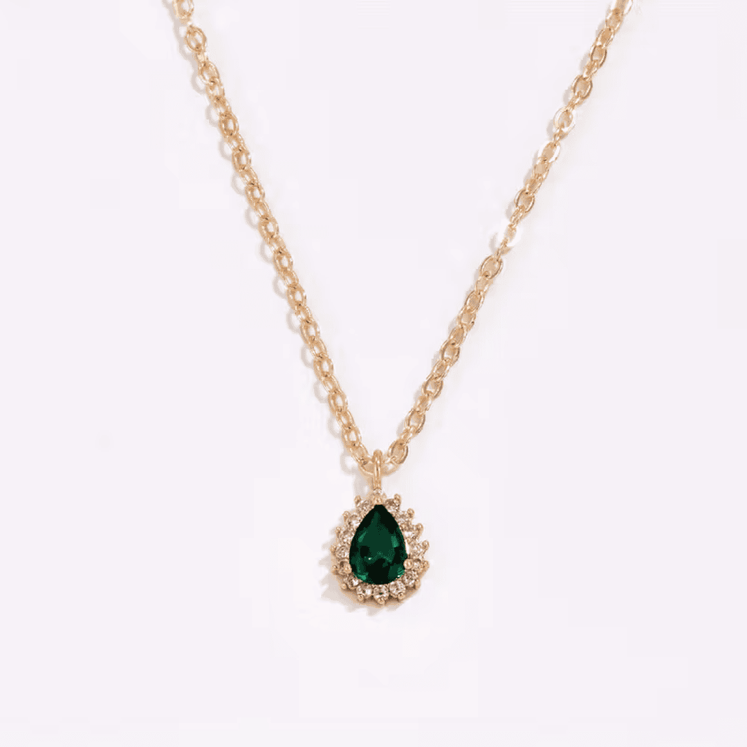 Elegant Emerald Stone Dew Necklace