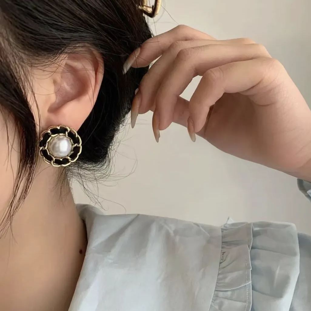 Elegant Pearl Earrings