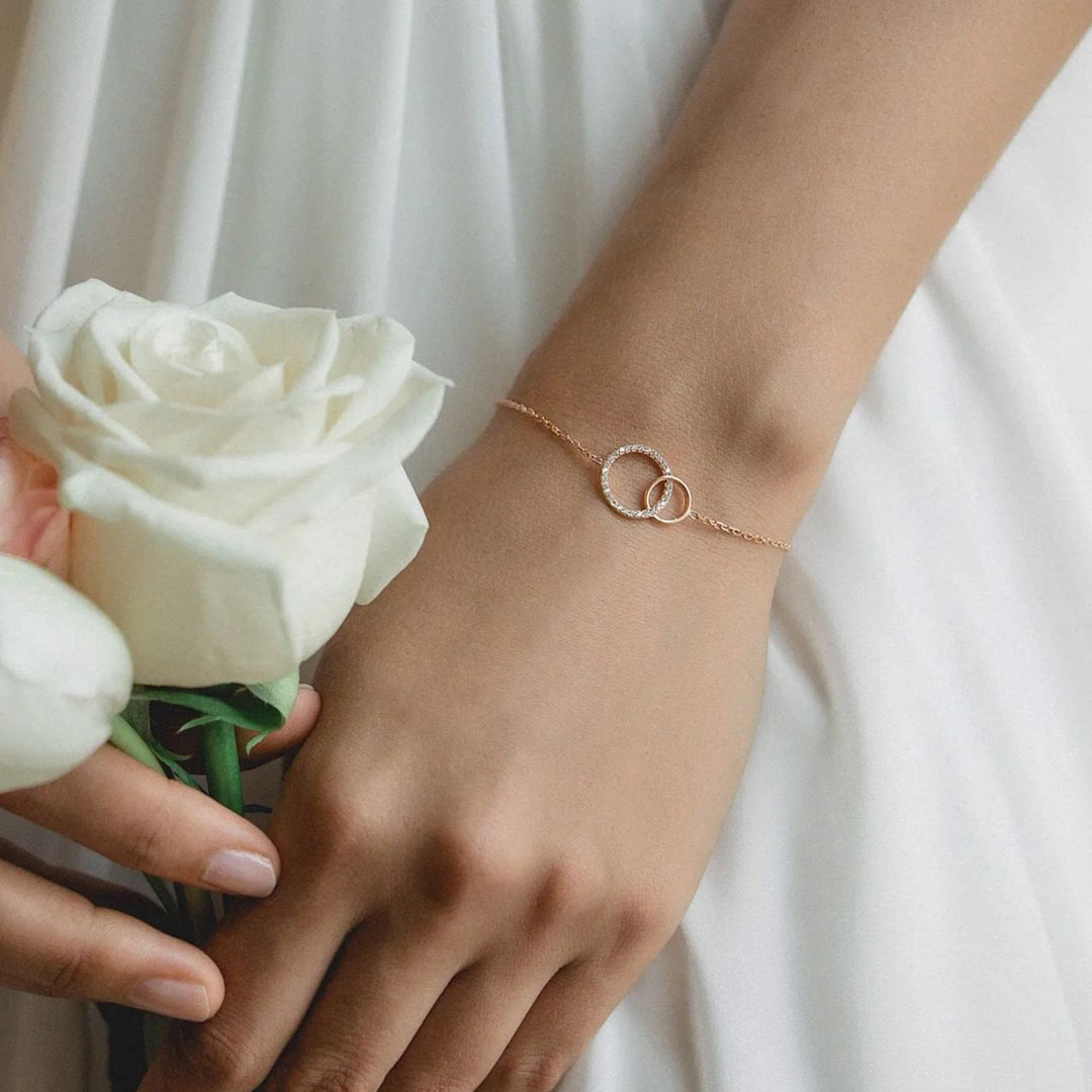 For Friend- We Are Forever Linked Together Circle Bracelet