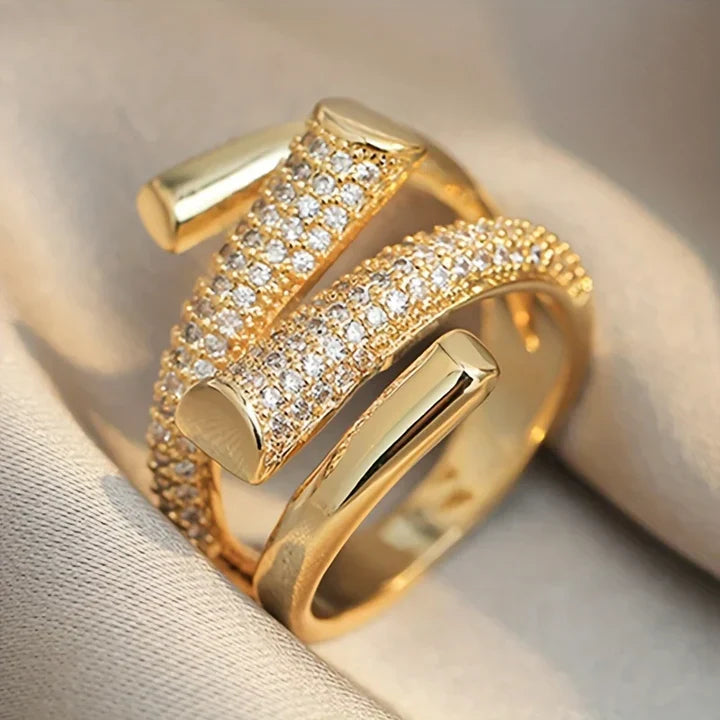 Irregular Shape Glossy Gold Ring