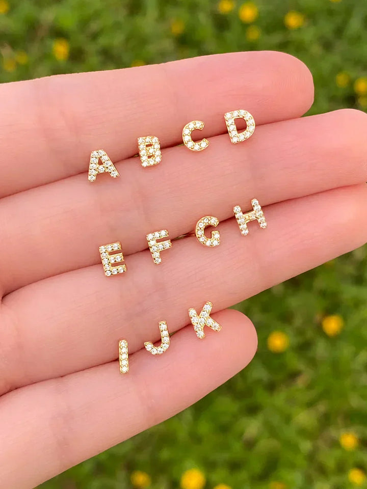 Initial Earring, 1 piece | 16k Gold