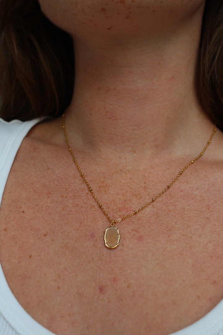 Evelyn - Necklace - Natural Stone - Stainless Steel