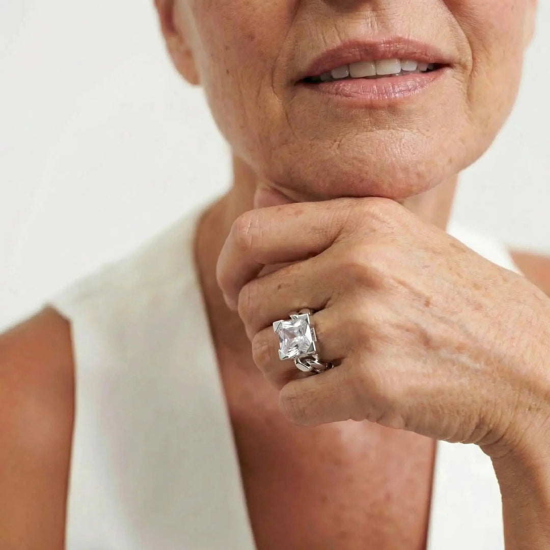 LuxeLink Glass Square Ring
