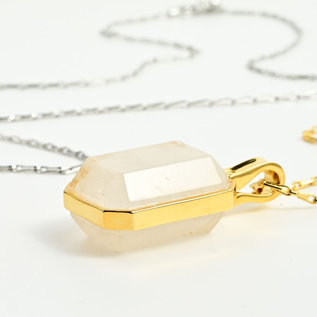 Marique French Vintage Natural Stone Crystal Necklace