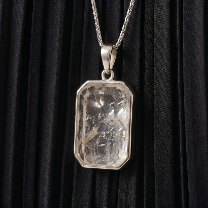 Marique French Vintage Natural Stone Crystal Necklace