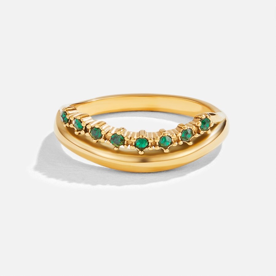 Mary - Emerald Green Layered Ring