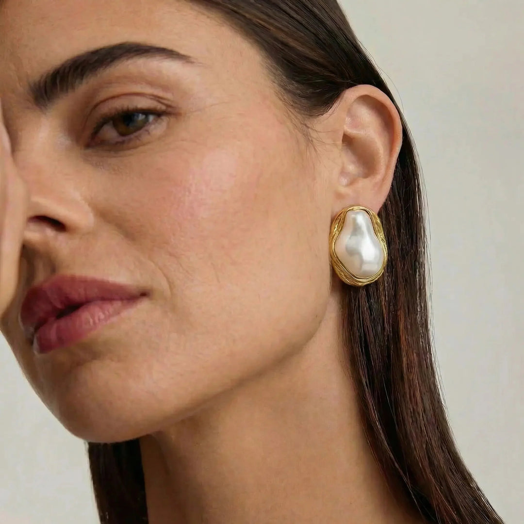 ModernMuse SS Gold Collection Earrings