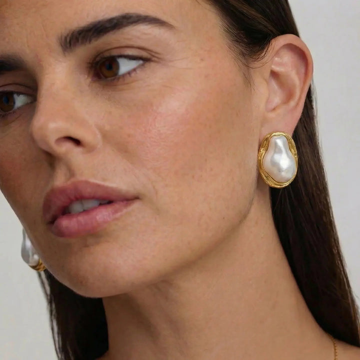 ModernMuse SS Gold Collection Earrings