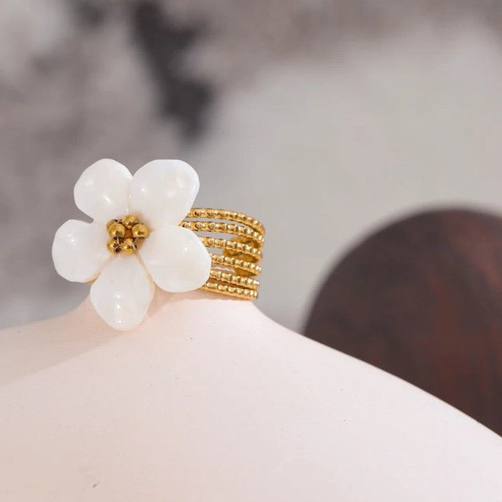 Moonflower Shell Ring