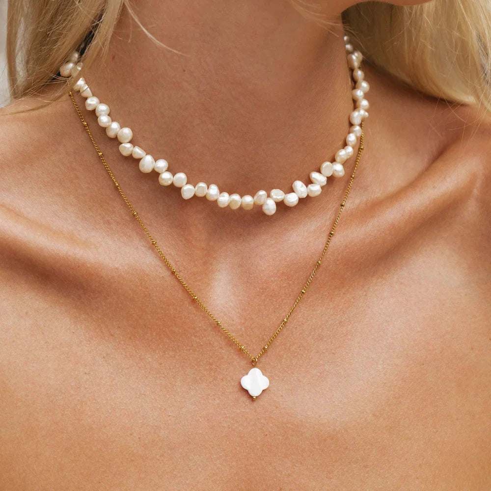 Amalfi Glow Pendant Necklace