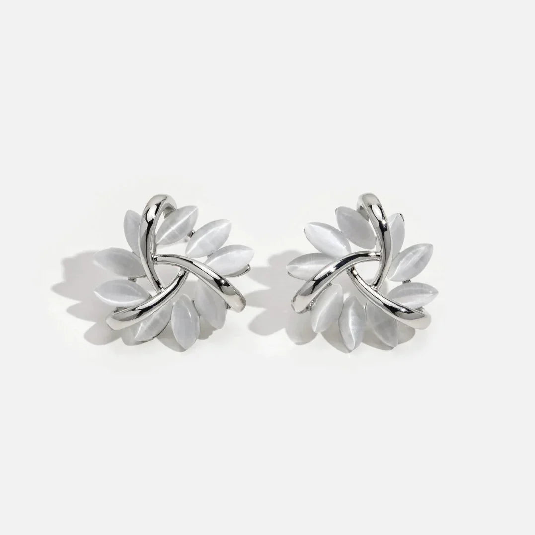 Elegant and Exquisite Circular Opal Flower Stud Earrings in Gold