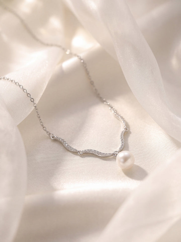Pearl Wave Necklace
